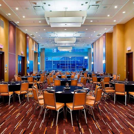 Courtyard Par Marriott Montreal Centre-Ville Kültér fotó