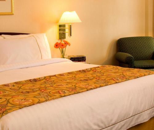 Courtyard Par Marriott Montreal Centre-Ville Szoba fotó